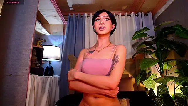 UrMassiveCockSabrinaOnTop online show from 16, 11, 2025