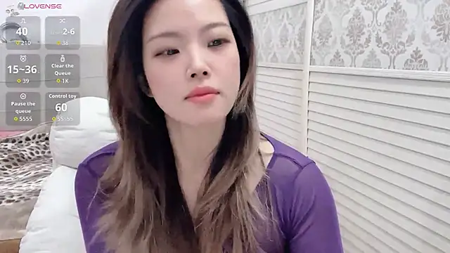 Holiland online show from 28, 11, 2025