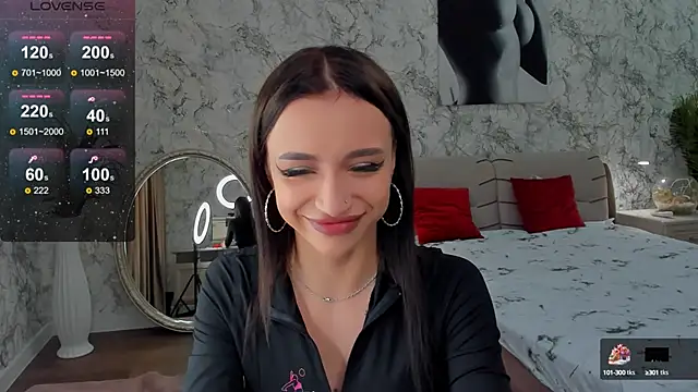 Snapshot of KatieBrown1 chatting on 12, 9, 2025 KatieBrown1 online show from 12, 9, 2025