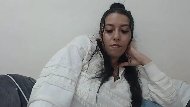 Maryem637048 online show from 13, 3, 2026