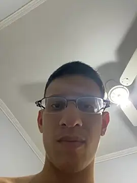 safadezanunes2 online show from 28, 10, 2025