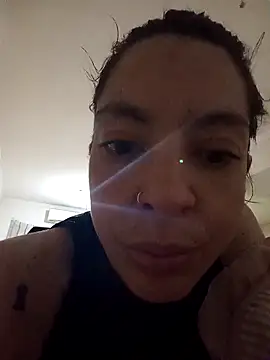 chicalunar24 online show from 3, 2, 2026