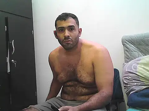 morenocabro10 online show from 20, 10, 2025