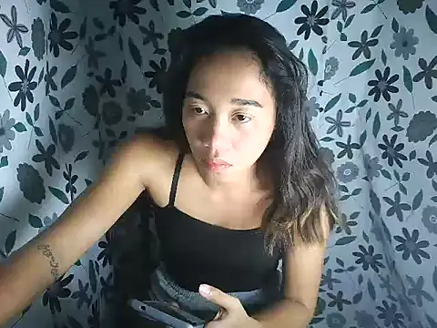 Virgen christine01 online show from 11, 4, 2026