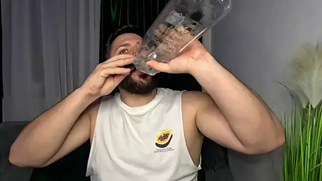 Gold Alpha Boy online show from 17, 4, 2026