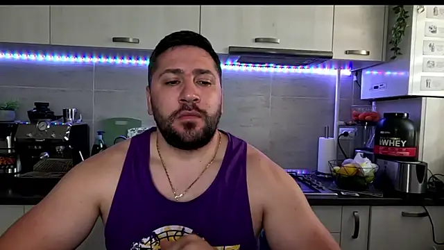 Gold Alpha Boy online show from 21, 6, 2026