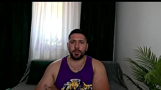 Gold Alpha Boy online show from 25, 6, 2026