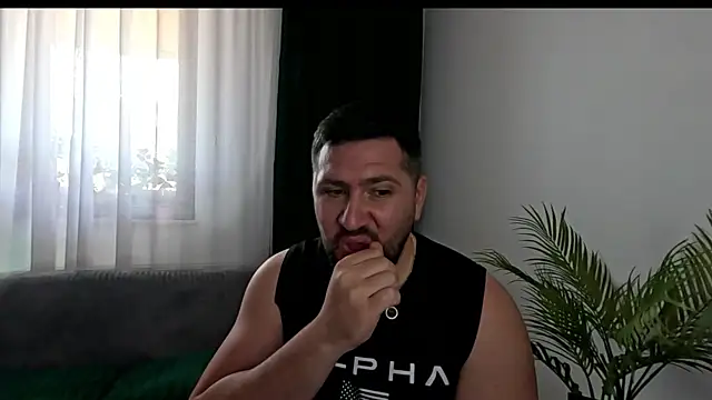 Gold Alpha Boy online show from 30, 6, 2026