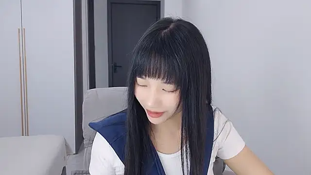 Lisa-3333 online show from 18, 9, 2025