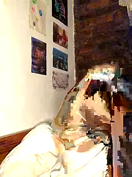 Snapshot of Luxx_14 chatting on 9, 10, 2025 Luxx 14 online show from 9, 10, 2025