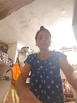 ISHANI-SINGH online show from 3, 11, 2025