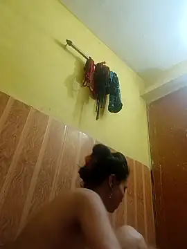 ISHANI-SINGH online show from 20, 2, 2026