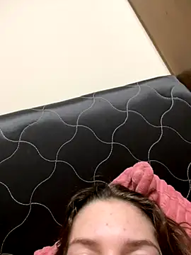 Snapshot of SafadaJS chatting on 18, 11, 2025 SafadaJS online show from 18, 11, 2025