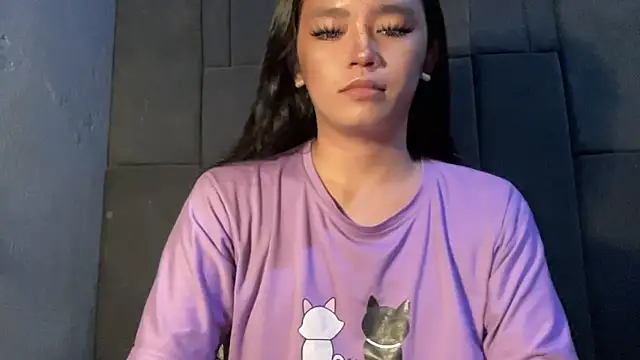 Claudia Johnson online show from 13, 10, 2025