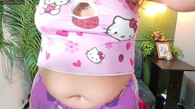 Snapshot of sweety_smilee chatting on 21, 2, 2026 sweety smilee online show from 21, 2, 2026