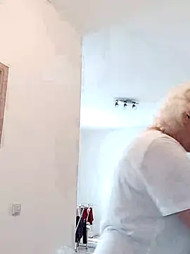 VikaKing online show from 14, 10, 2025