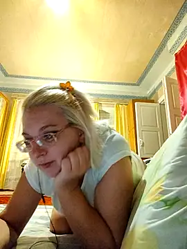 Snapshot of VikaKing chatting on 11, 7, 2026 VikaKing online show from 11, 7, 2026