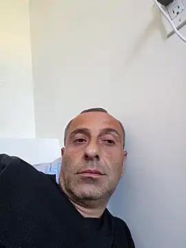 Snapshot of NY-DuDu chatting on 4, 10, 2025 NY-DuDu online show from 4, 10, 2025