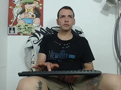 Snapshot of Thomasjons_ chatting on 15, 10, 2025 Thomasjons online show from 15, 10, 2025