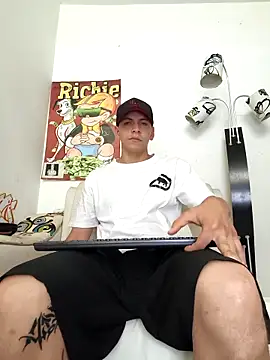 Snapshot of Thomasjons_ chatting on 13, 2, 2026 Thomasjons online show from 13, 2, 2026