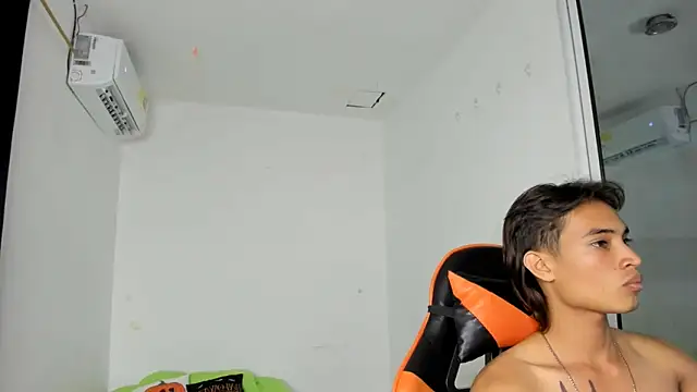 kenshi roa online show from 25, 11, 2025