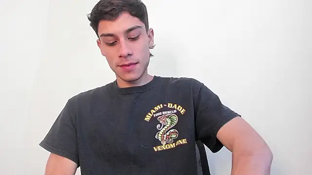 axel davis  online show from 7, 2, 2026