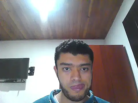 Snapshot of Mario6821 chatting on 8, 6, 2026 Mario6821 online show from 8, 6, 2026