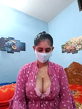 Cute Faria online show from 2, 3, 2026