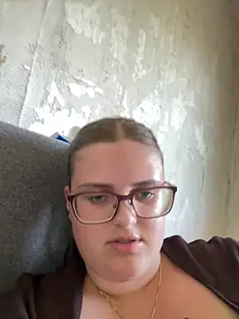 Snapshot of CurvyPaar2 chatting on 24, 6, 2026 CurvyPaar2 online show from 24, 6, 2026