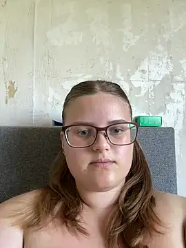 Snapshot of CurvyPaar2 chatting on 26, 6, 2026 CurvyPaar2 online show from 26, 6, 2026