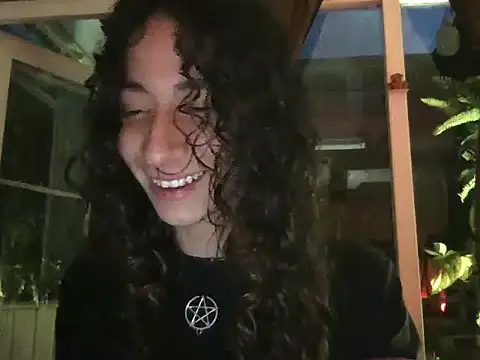 camille delrey online show from 15, 9, 2025