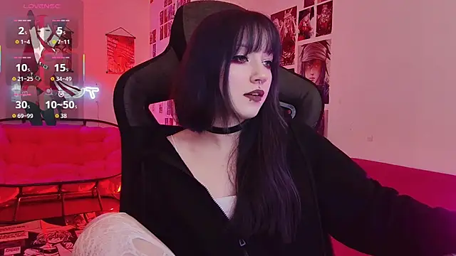 LiliLuna online show from 16, 12, 2025