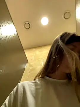 ElliRose online show from 30, 9, 2025