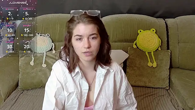 ElzaBlis online show from 8, 4, 2026