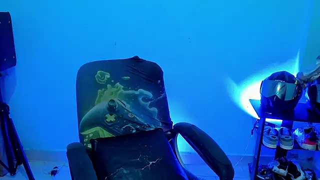 Snapshot of zeus_7777 chatting on 7, 4, 2026 zeus 7777 online show from 7, 4, 2026