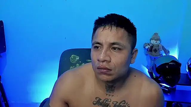 Snapshot of zeus_7777 chatting on 10, 4, 2026 zeus 7777 online show from 10, 4, 2026