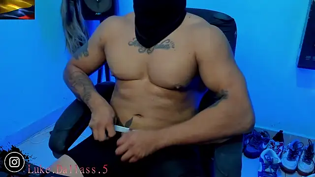 Snapshot of zeus_7777 chatting on 2, 5, 2026 zeus 7777 online show from 2, 5, 2026