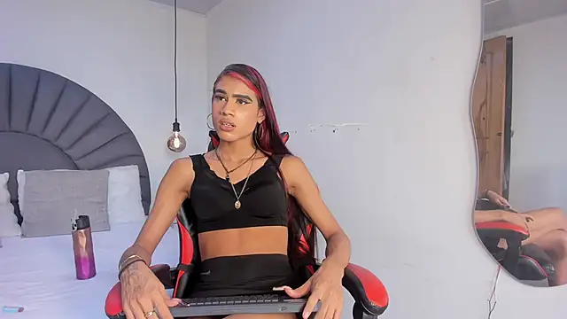 LissyAndrade online show from 24, 5, 2026