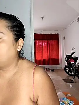 Snapshot of NARNYALABELLA chatting on 27, 4, 2026 NARNYALABELLA online show from 27, 4, 2026