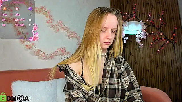 Snapshot of Rina_Panic chatting on 23, 9, 2025 Rina Panic online show from 23, 9, 2025