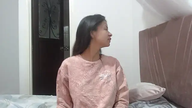 Snapshot of nathaly_jones_ chatting on 20, 4, 2026 nathaly jones online show from 20, 4, 2026