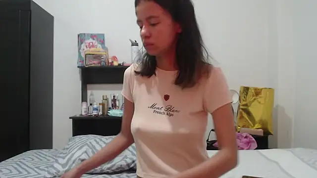 Snapshot of nathaly_jones_ chatting on 2, 6, 2026 nathaly jones online show from 2, 6, 2026