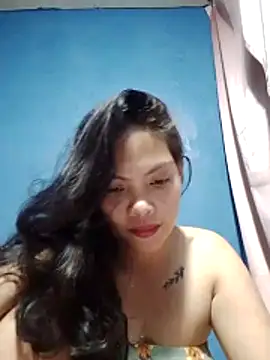 Snapshot of missluvv chatting on 13, 3, 2026 missluvv online show from 13, 3, 2026