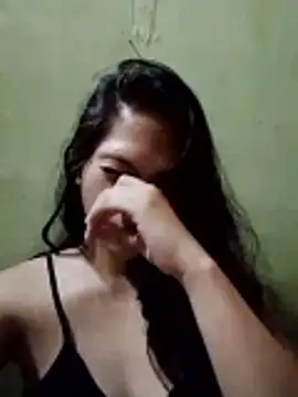 Snapshot of missluvv chatting on 7, 4, 2026 missluvv online show from 7, 4, 2026