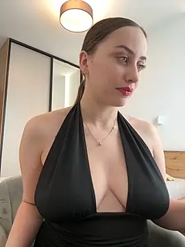 Maribelle Vinnie online show from 17, 4, 2026