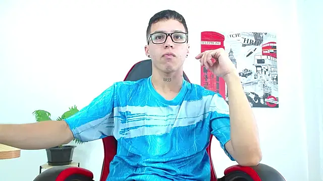 Cumandres18 online show from 24, 9, 2025