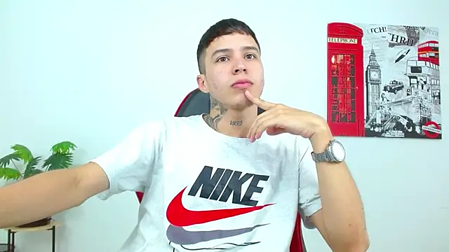 Cumandres18 online show from 12, 3, 2026