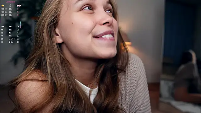 OdellaGillingham online show from 23, 9, 2025