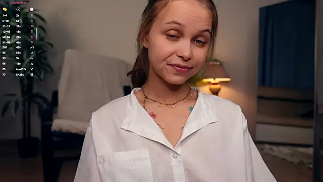 OdellaGillingham online show from 2, 10, 2025