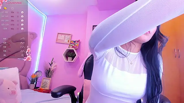 EmmaAnturin online show from 29, 10, 2025